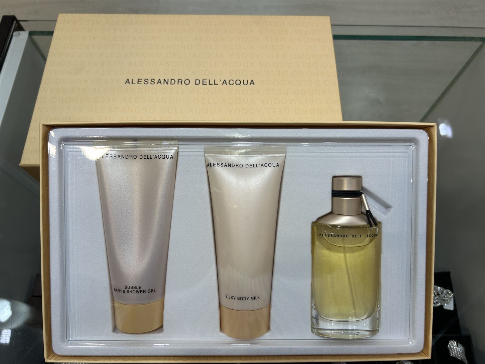 Alessandro Dell‘Acqua estuche - Imagen 1