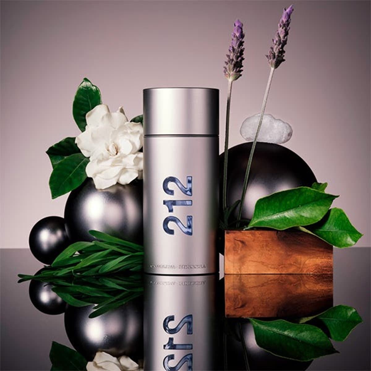 CAROLINA HERRERA 212 Men Eau De Toilette 200ML VAPO - Imagen 3