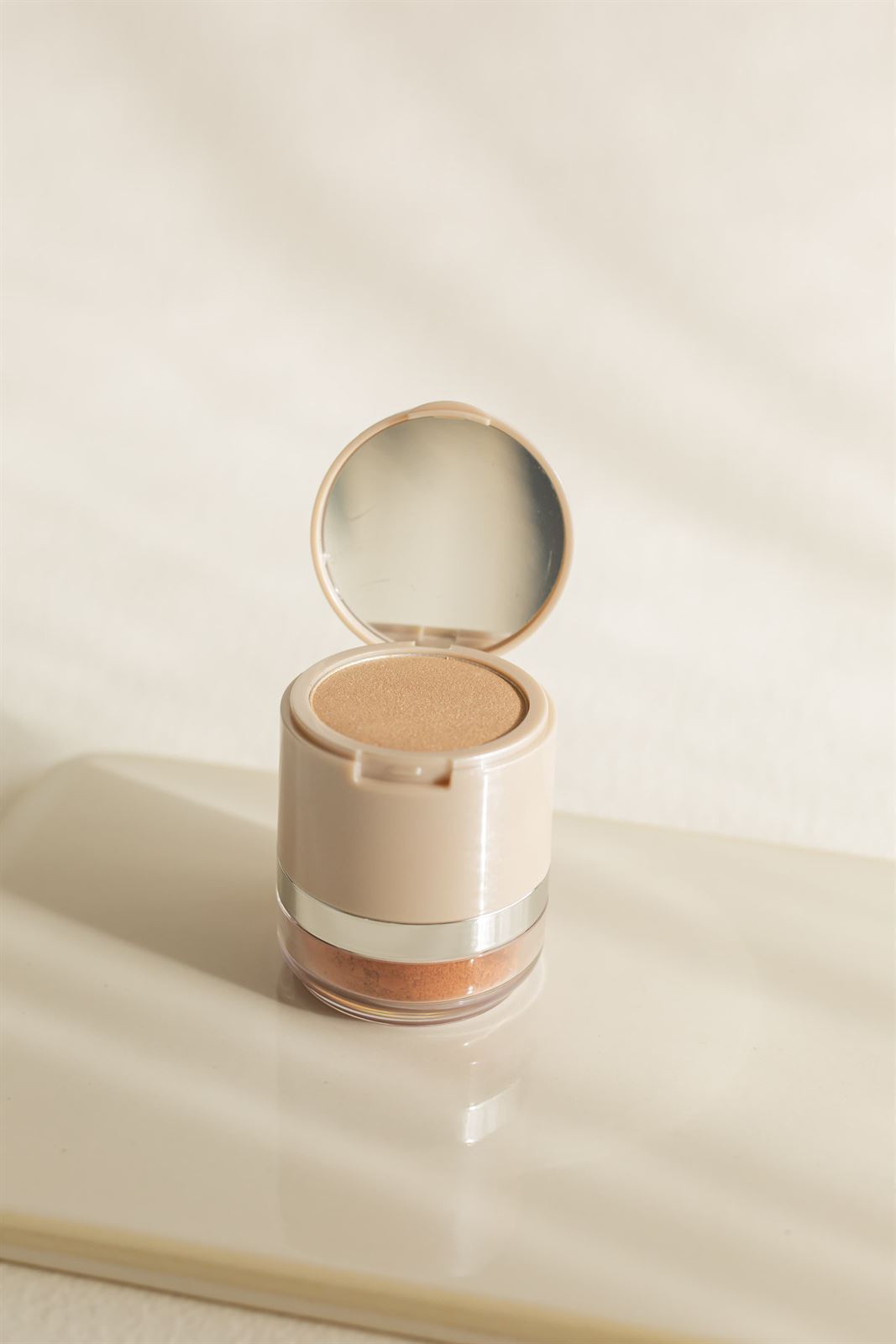Mi-Ré Dual Colotere e iluminador Blush-Lit Blush & Highlighter - Imagen 2